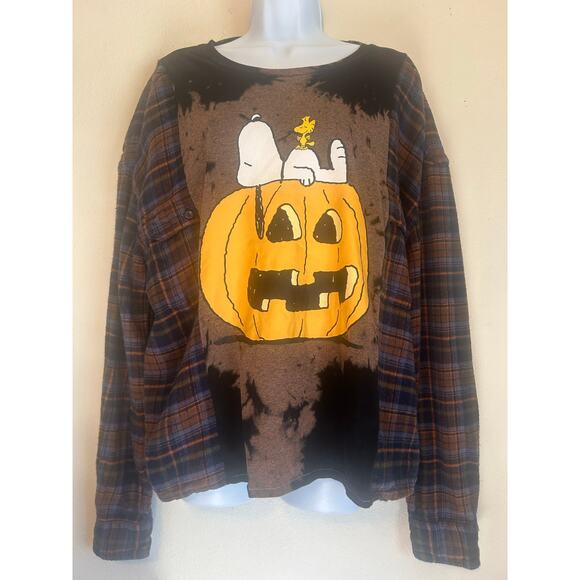 Homemade Peanuts Snoopy Halloween Shirt Made With a Levi's Flannel - Picture 1 of 14